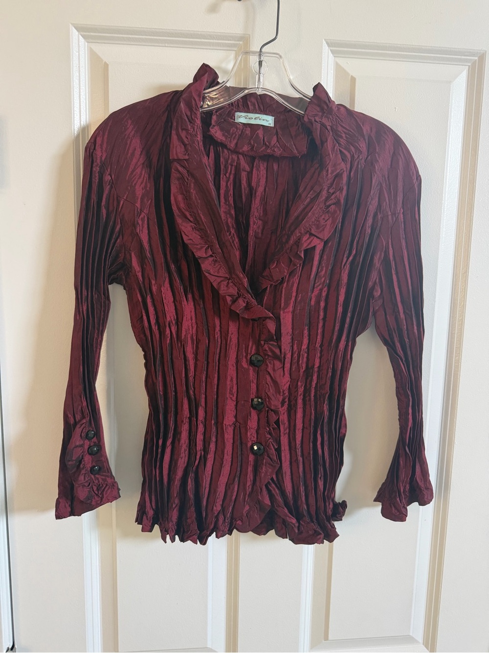 Bio Lin Burgandy crinkle taffeta blouse